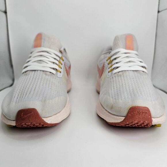 Nike Air Zoom Pegasus 39 Whisper Madder Root Womens 11 Running Shoes Sneakers - Picture 2 of 7
